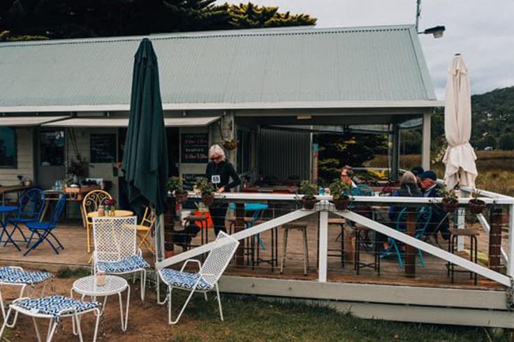 off the beaten track on the great ocean road 4 Swing Bridge Cafe at Lorne
