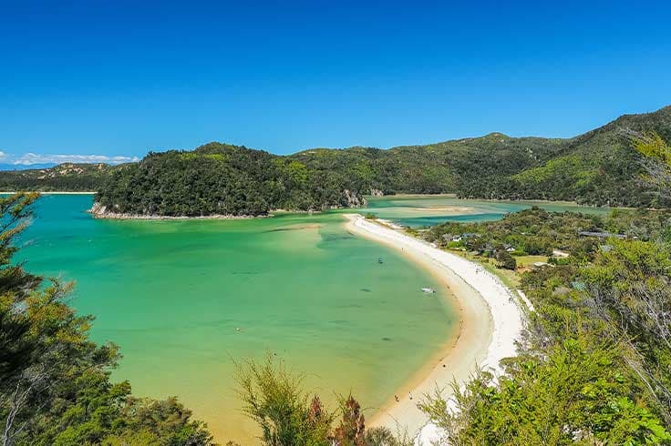 Torrent Bay, Abel Tasman National Park. (New Zealand) Torrent Bay, Abel Tasman National Park. (New Zealand)